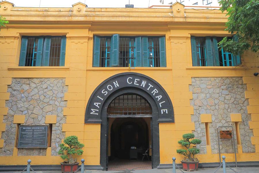 hoa lo prison history