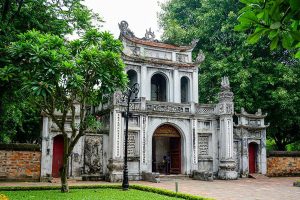 temple of literature entrance fee