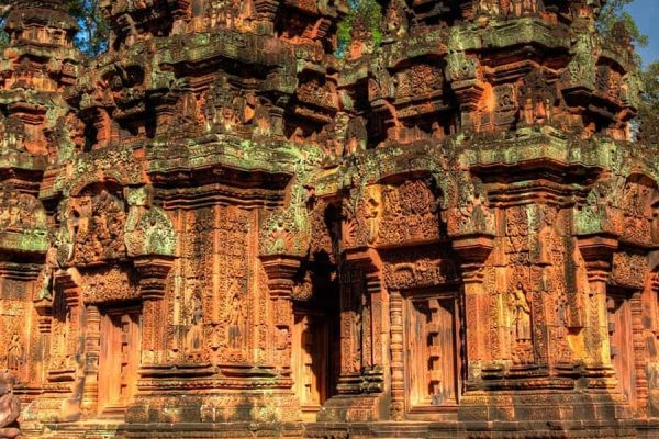 Banteay Srei - Cambodia Tour Packages