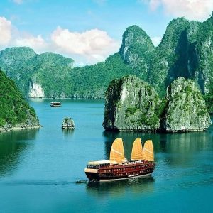 Bai Tu Long Bay - Vietnam Tours & Travel Packages