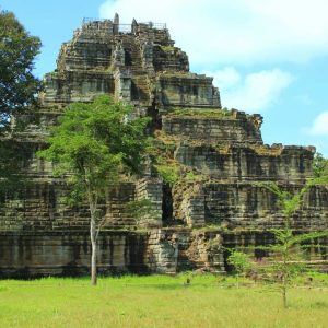 Koh Ker - Cambodia Tour Packages