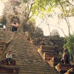 Phnom Banan discovery with Cambodia Tours & Travel Packages