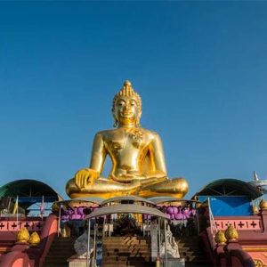 Golden Buddha of Sop Ruak - mekong river cruises (1)