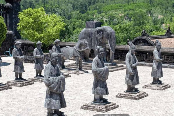 King Khai Dinh tomb Vietnam tour packages