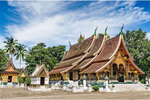 Wat Xieng Thong - mekong river tours