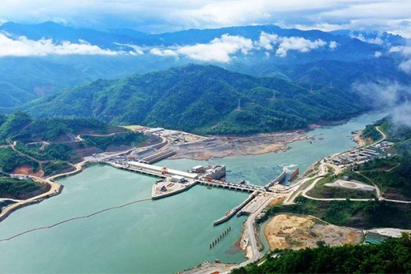 Xayaburi Dam - mekong river cruises